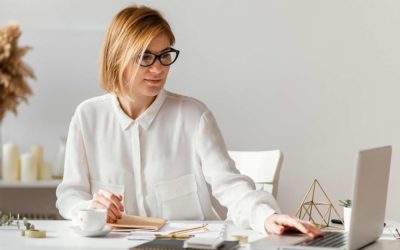 Faire écrire une biographie : pourquoi faire appel à un écrivain biographe ?